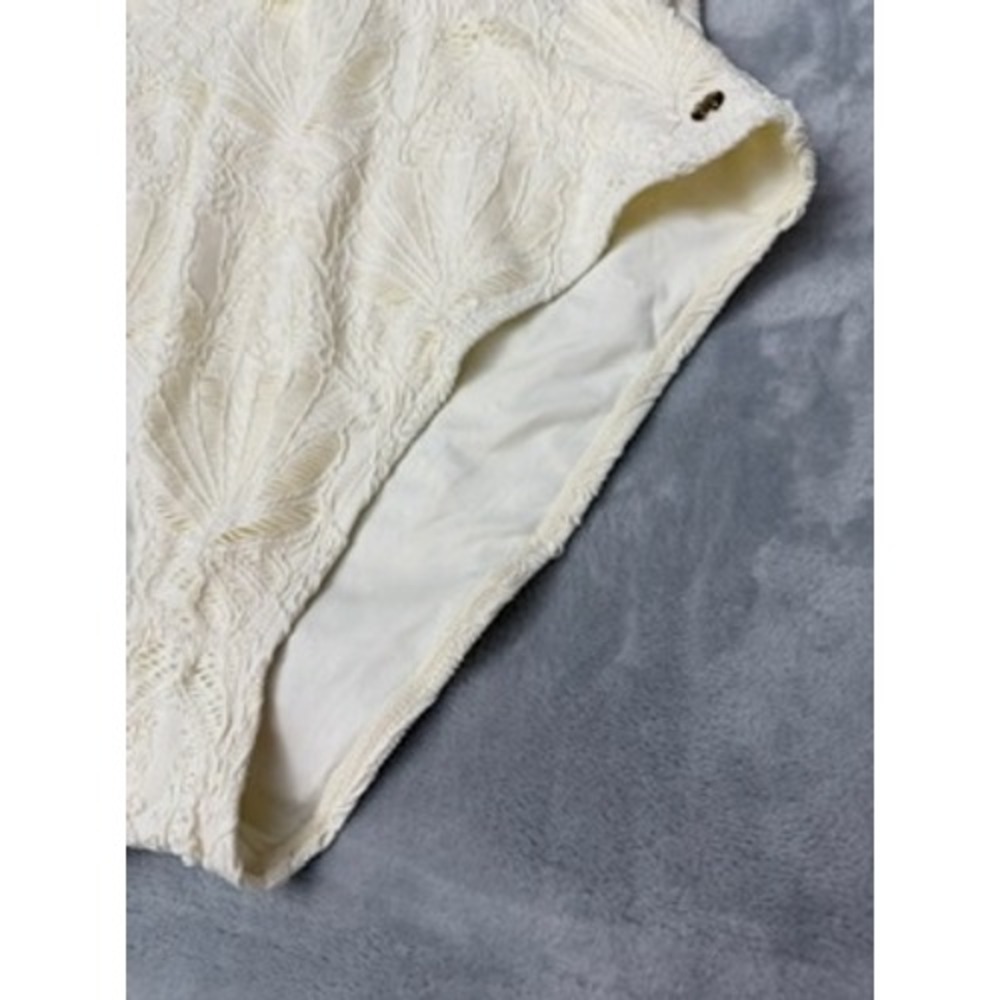 NWT CECE One Piece Swimsuit Womens Cream Lace Ruffle Deep V-Neck Sz10 $88 - Picture 3 of 14